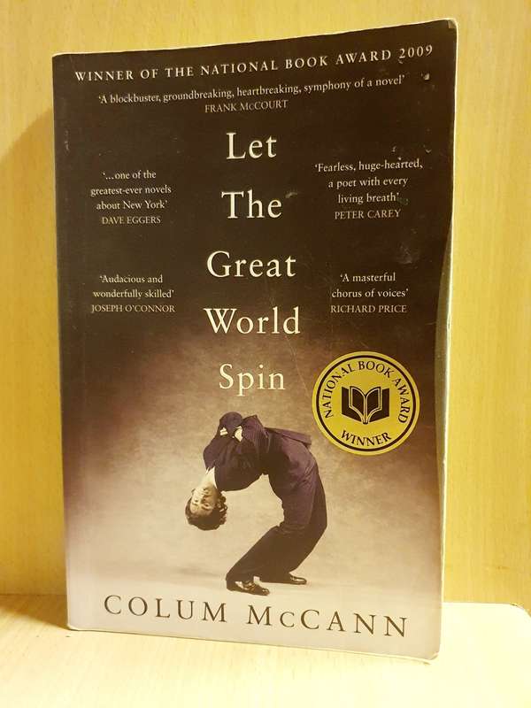 Let the Great World Spin: Colum McCann (Paperback)