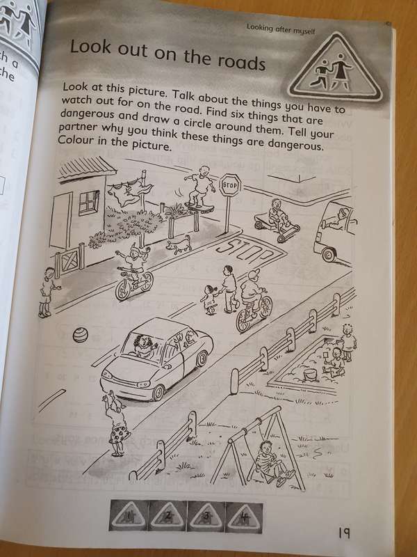 On Track with Life Skills Activity Book : Barbara Atcheson, Fiona Beal - Grade 2
