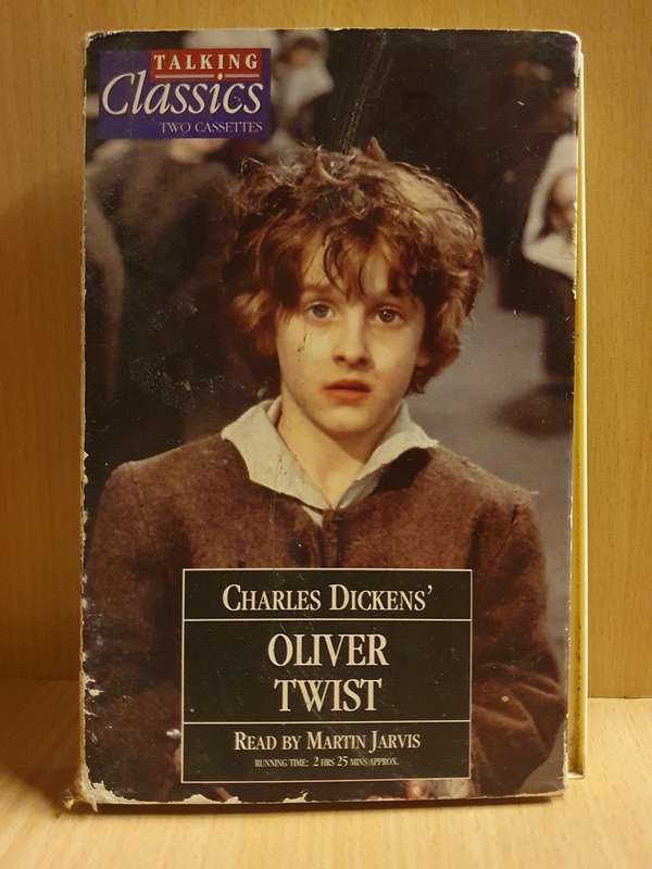 Talking Classics - Oliver Twist by Charles Dickens (2 cassettes)