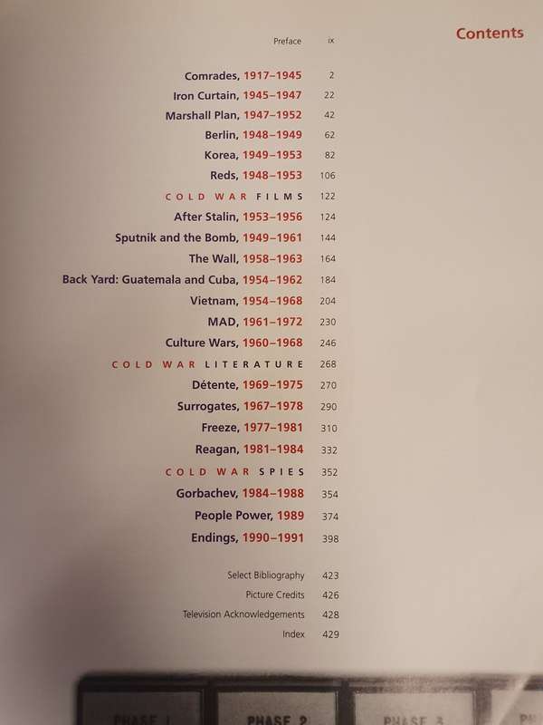 Cold War : Jeremy Isaacs & Taylor Downing (Hardcover)