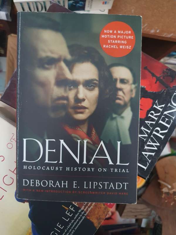 Denial: Deborah E. Lipstadt (Paperback)