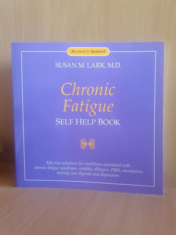 Chronic Fatigue - Self Help Book: Susan M. Lark, M.D. (Paperback)