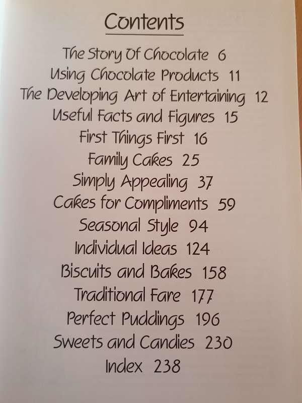 The Complete Cadbury`s Cookbook (Hardcover)