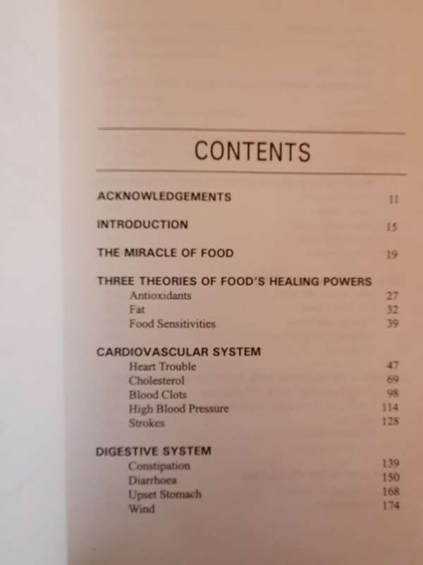 Food Your Miracle Medicine - How Food can Prevent & Treat over 100 Symptoms: Jean Carper