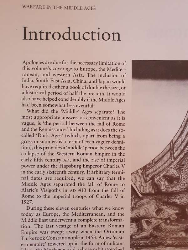 Warfare in The Middle Ages:  Richard Humble (Hardcover)