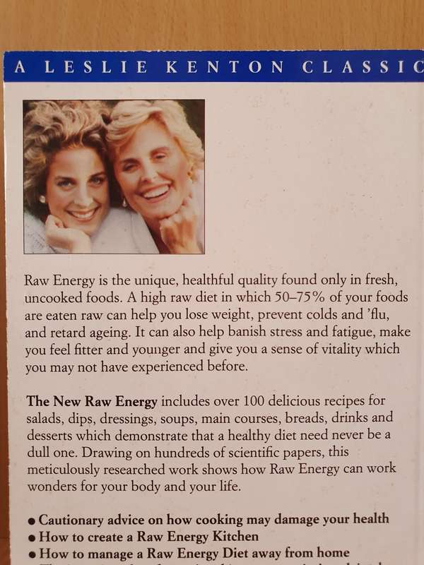 The New Ultra Health - The positive way to vitality and good looks: Leslie Kenton (Paperback)