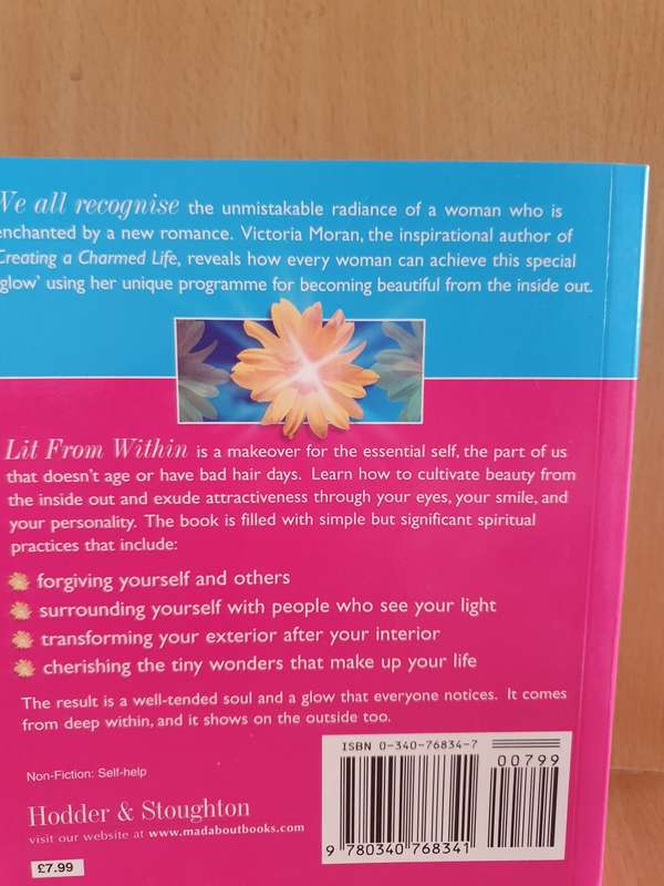 Lit from Within - Tending your soul for lifelong beauty: Victoria Moran (Paperback)