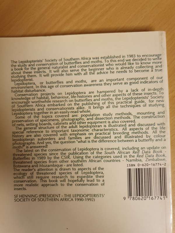A Practical Guide to Butterflies and Moths in Southern Africa  (Paperback)