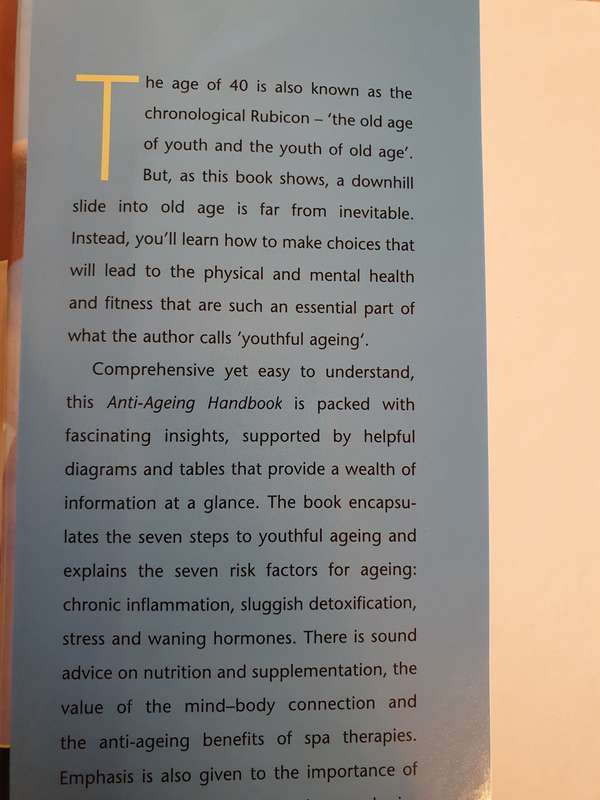 Dr Geraldine Mitton`s Anti-Ageing Handbook - Practical steps to staying youthful (Hardcover)
