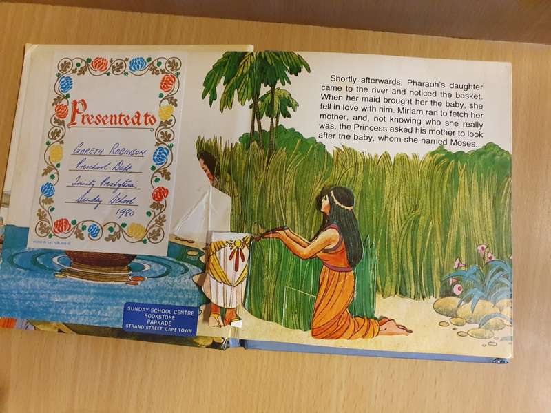 The Story of Moses (A Collins Mini Pop-Up Book)