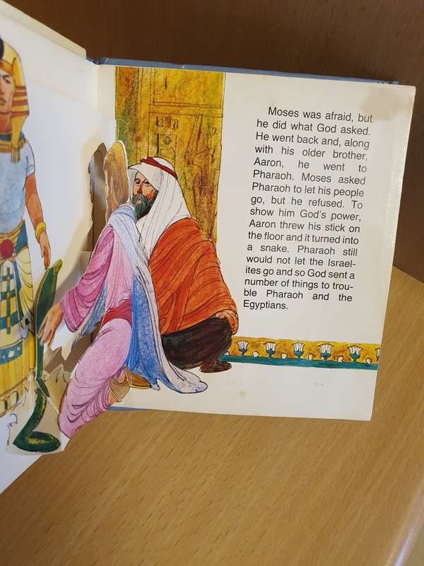 The Story of Moses (A Collins Mini Pop-Up Book)