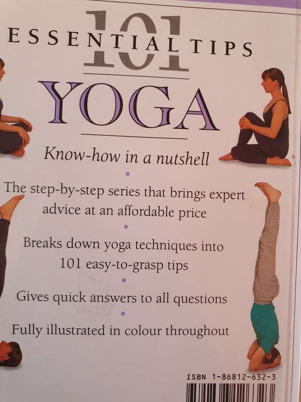 101 Essential Tips - Yoga (Paperback)