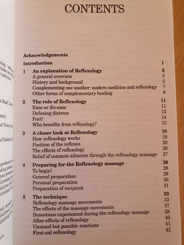 Teach Yourself - Reflexology: Chris Stormer (Paperback)