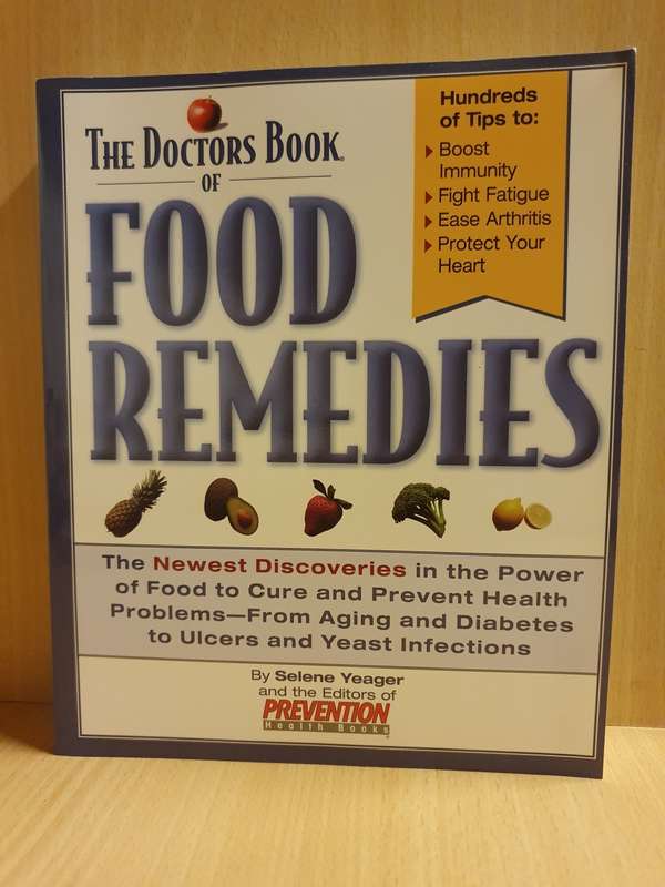 The Doctor`s Book of Food Remedies (Paperback)