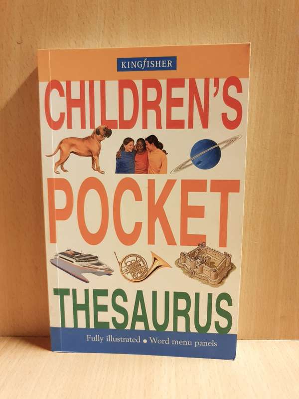 Kingfisher - Children`s Pocket Thesaurus (Paperback)