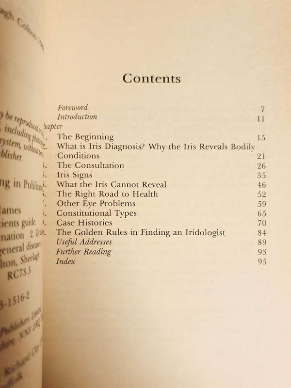 Iridology - A Patient`s Guide: James and Sheelagh Colton (Paperback)