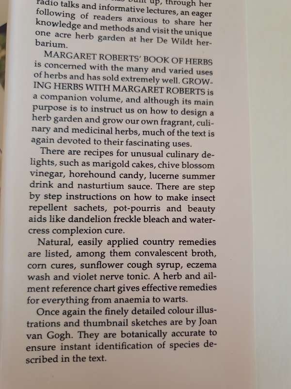 Growing Herbs with Margaret Roberts - A Guide to Growing Herbs in South Africa (Hardcover)