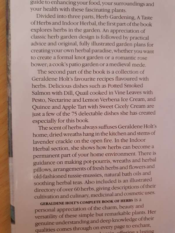 Geraldine Holt`s Complete Book of Herbs (Hardcover)