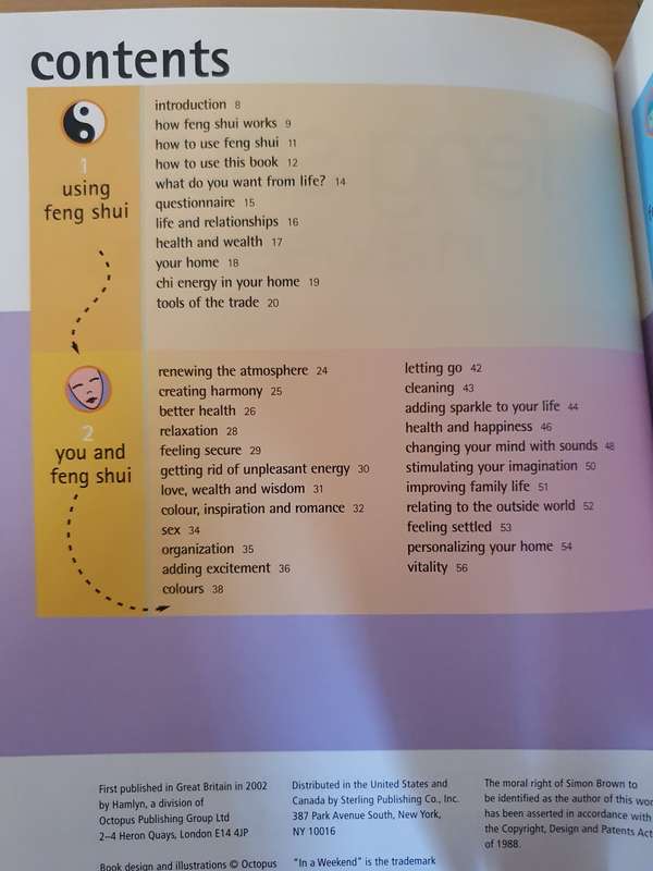 Feng Shui in a Weekend - Transform your life and home in a weekend or less: Simon Brown (Paperback)