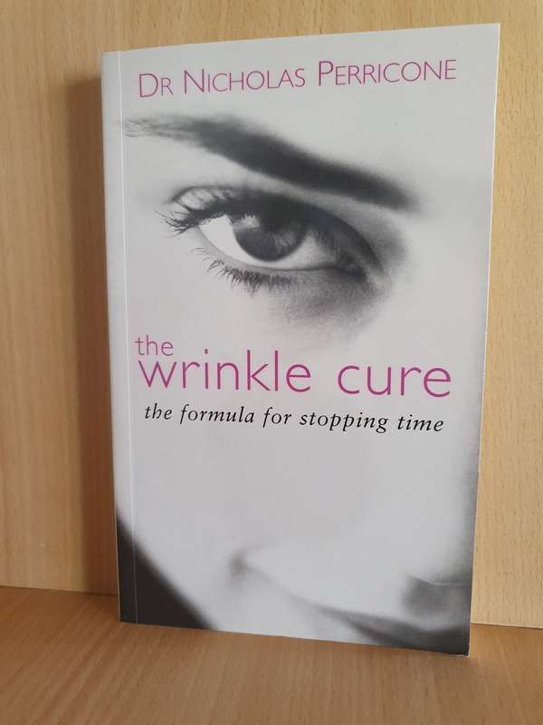 The Wrinkle Cure - The formula for stopping time: Dr Nicholas Perricone (Paperback)