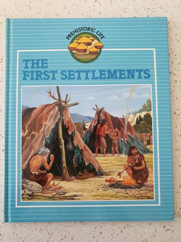 Pre-Historic Life - The First Settlements : Rupert Matthews (Hardcover)