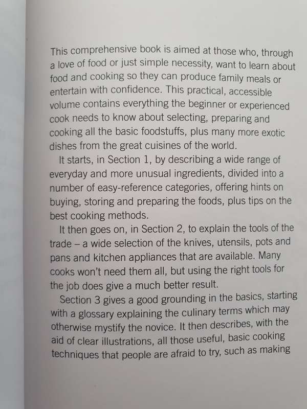 Hamlyn - The Complete Cook (400 ingridients explained, 100 tools and utensils) Paperback