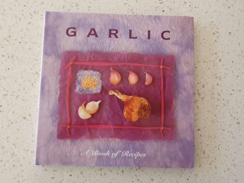 Garlic - A Book of Recipes (Hardcover)