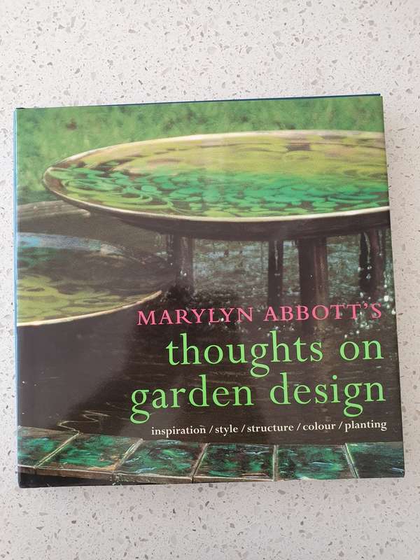Mary Abbott`s thoughts on garden design - Inspiration/style/structure/colour/planting (Hardcover)