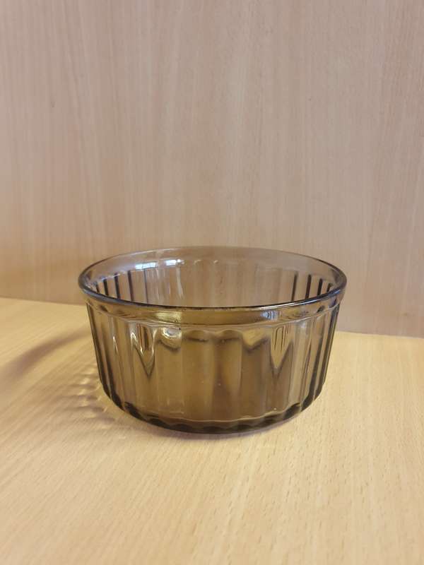Round Glass Arcopol Bowl, Made in France (width 14cm height 7cm)
