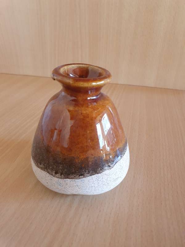 Vintage Ceramic Vase - height 8cm width 8cm