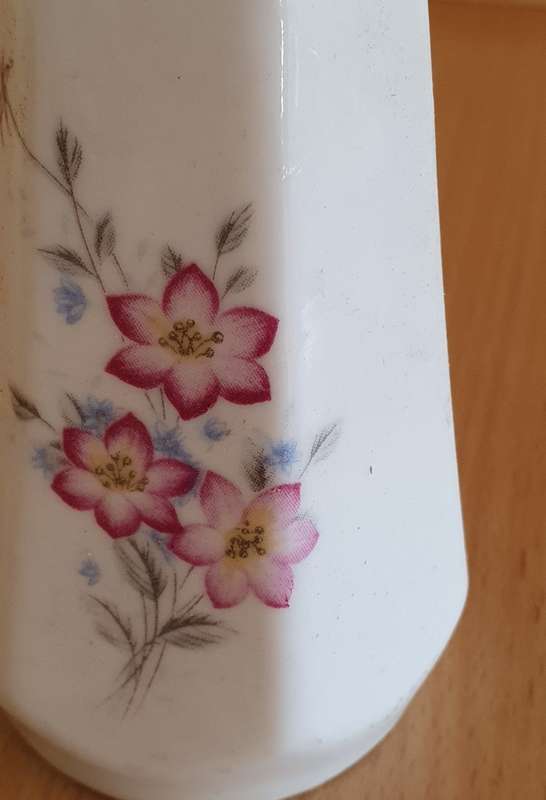 Small Ceramic Floral Vase - height 9cm width 7cm