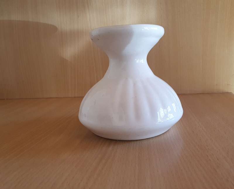 White Ceramic Posy Vase - height 13cm width 14cm