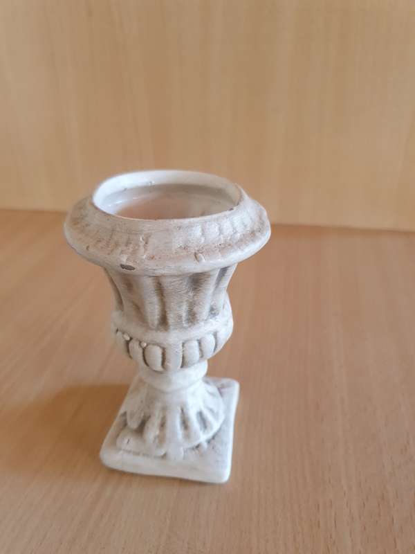 Small Ceramic Vase - height 12cm width 8cm