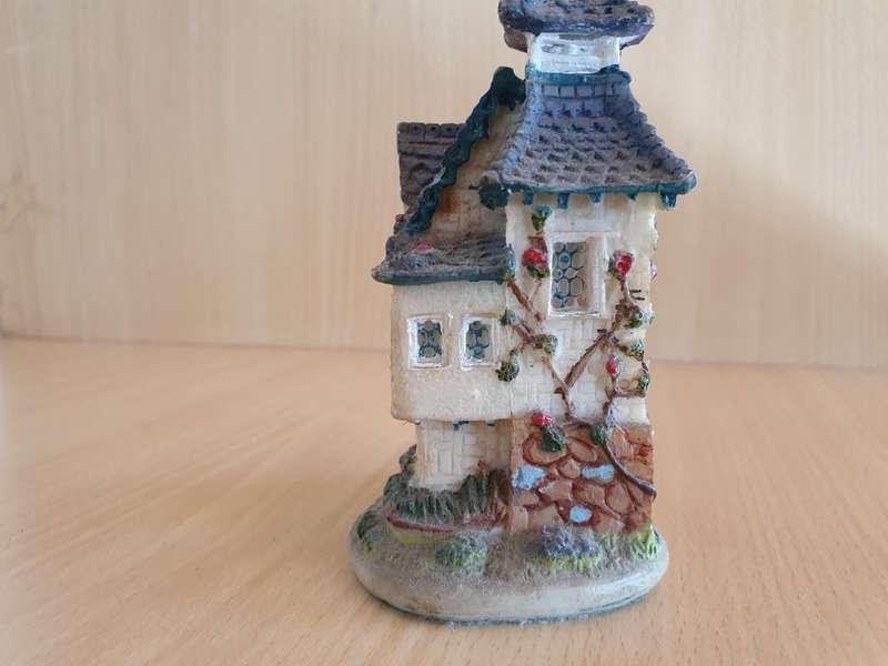 Small House Ornament - height 11cm width 7cm depth 5cm