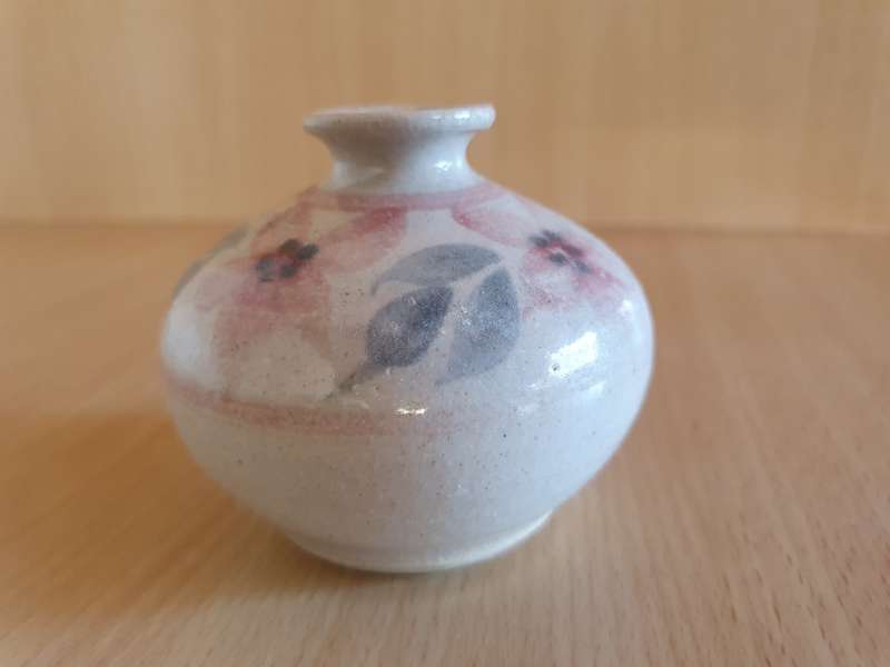 Small Floral Ceramic Vase - width 10cm height 7cm