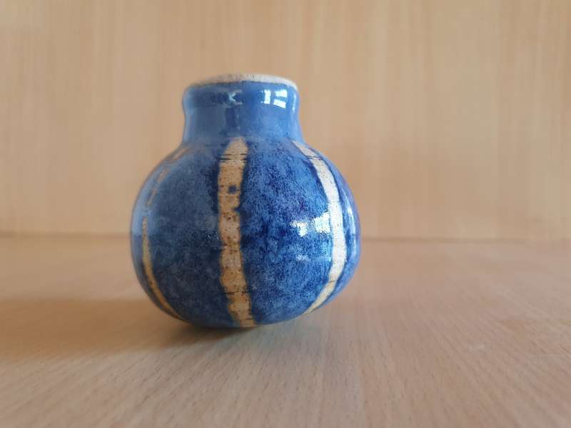 Small Stoneware Vase - height 8cm width 10cm