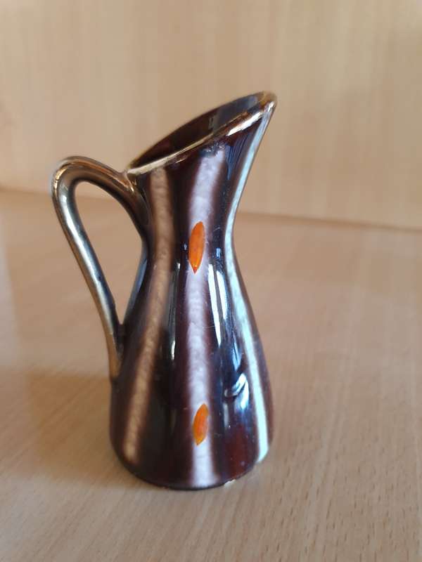 Small La Mode Jug - height 12cm width 6cm