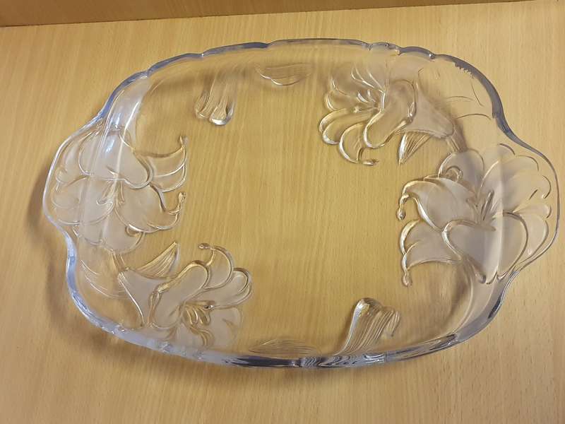 Vintage Glass Platter (39cm x 26cm)
