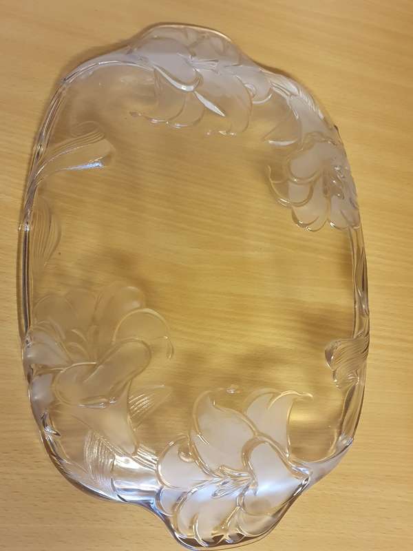 Vintage Glass Platter (39cm x 26cm)