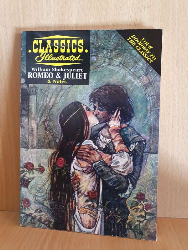 Classics Illustrated - Romeo & Juliet & Notes: William Shakespeare (Paperback)