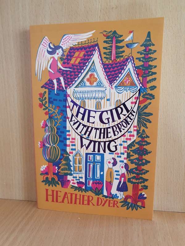 The girl with the broken wing: Heather Dyer (Paperback)