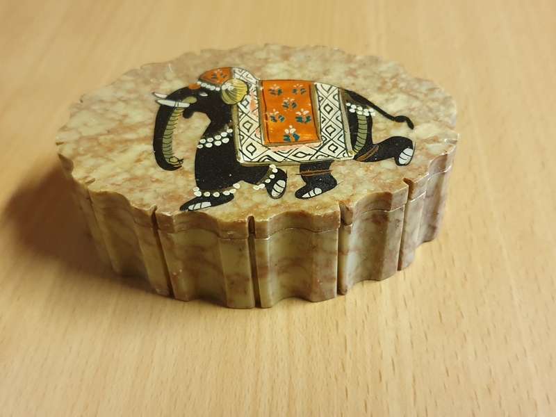 Stoneware Lidded Trinket Box with Elephant Figurine (10cm x 8cm height 3cm)