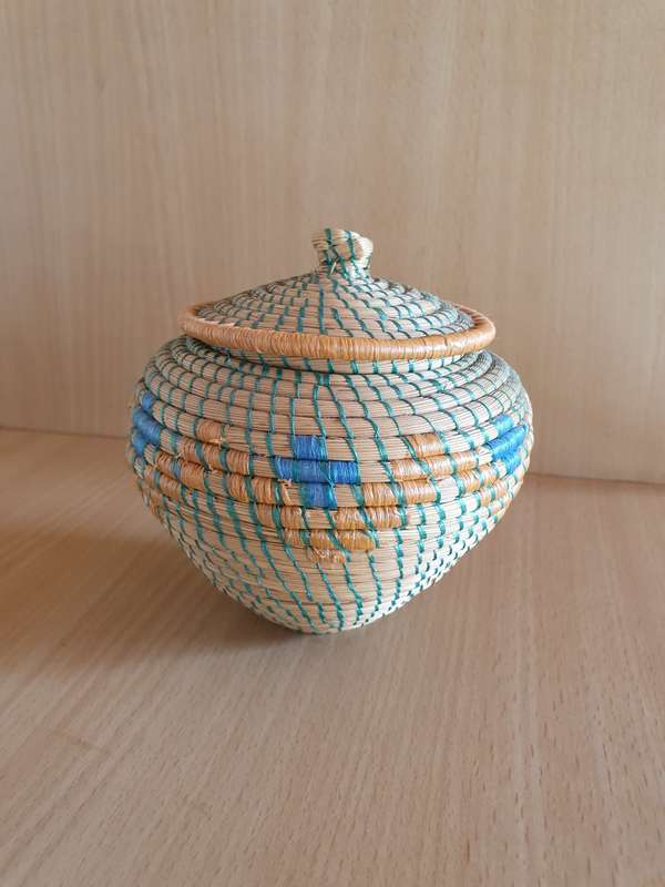 Small Round Lidded Storage Basket - height 10cm width 15cm