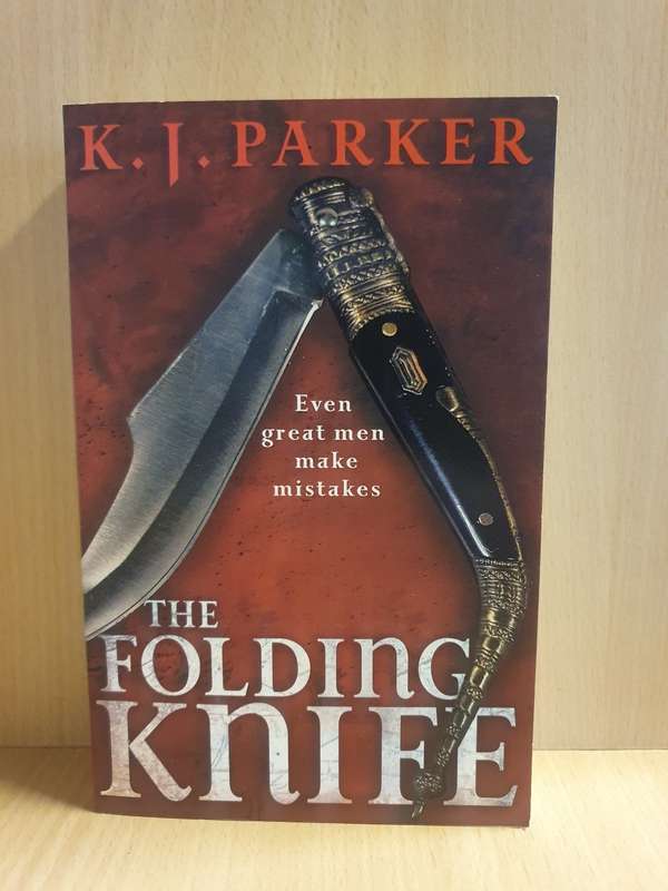 The Holding Knife: K.J. Parker (Paperback)