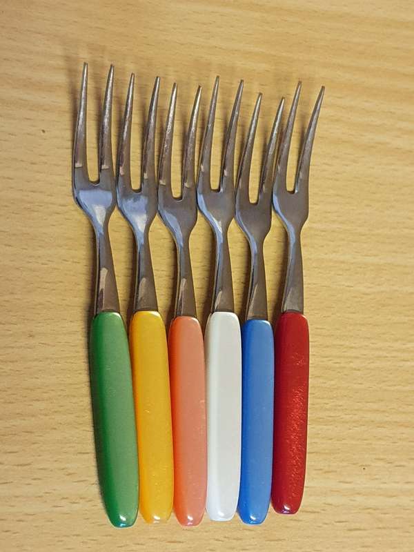 Set of 6 Vintage Pickle Forks