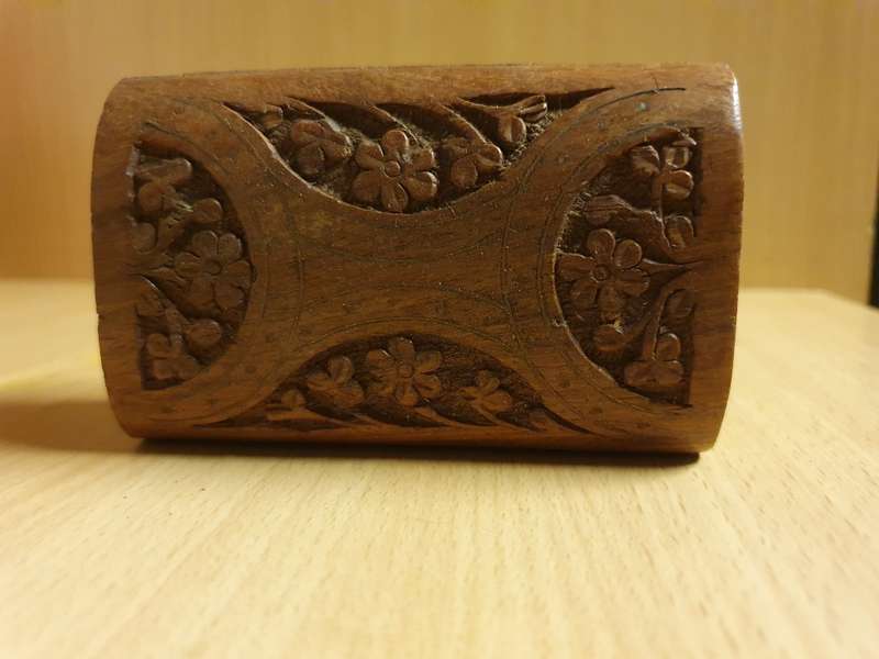 Wooden Trinket Box (10cm x 7cm height 4cm)