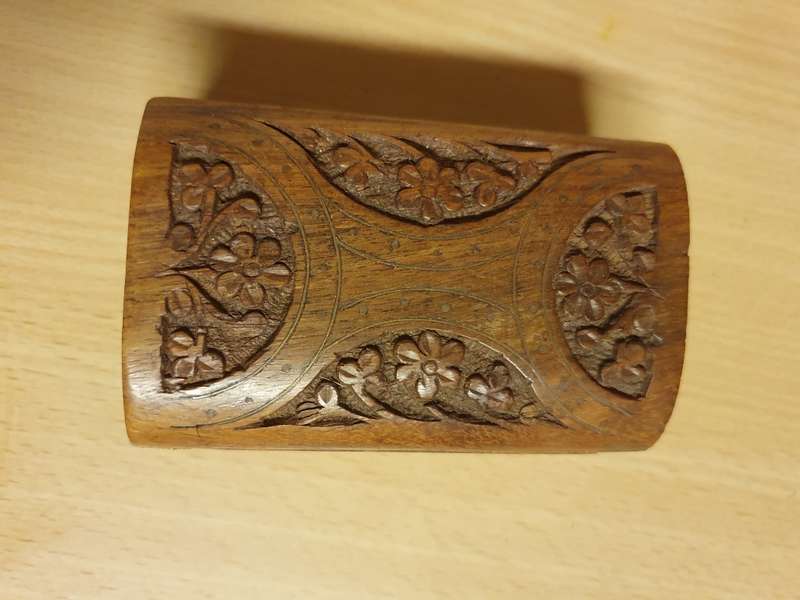 Wooden Trinket Box (10cm x 7cm height 4cm)