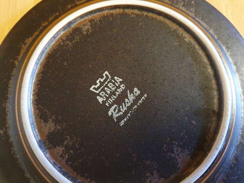 Arabia Ruska Stoneware Plates, Made in Finland - width 17cm