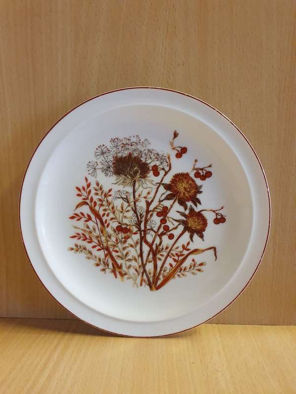 Brambles Fanci Florals Collection Plate - width 19cm
