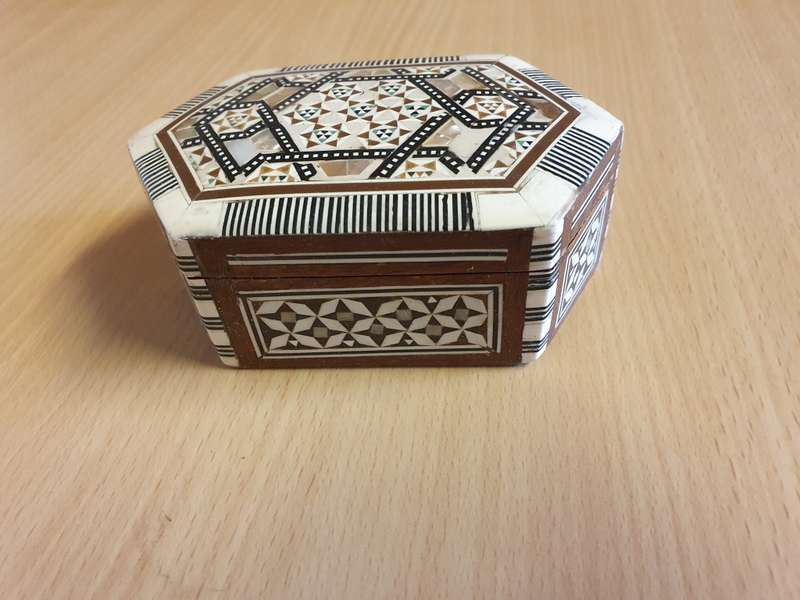 Inlay Wooden Trinket Box - 11cm x 8cm height 4cm